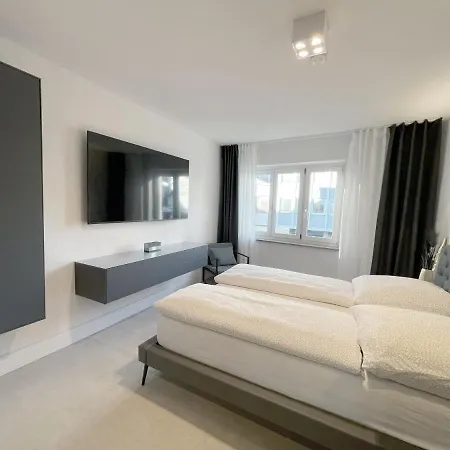 F10 Apartmán *